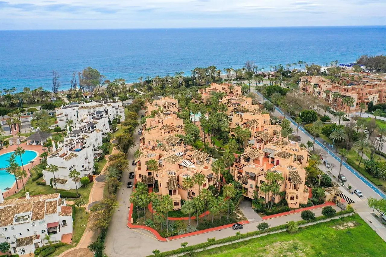 Apartamento De 2 Dormitorios En Bahia De Alcantara Marbella Spain